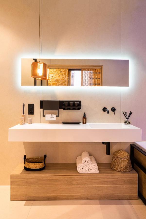 Apartment Host Le Lumiere & Cinema